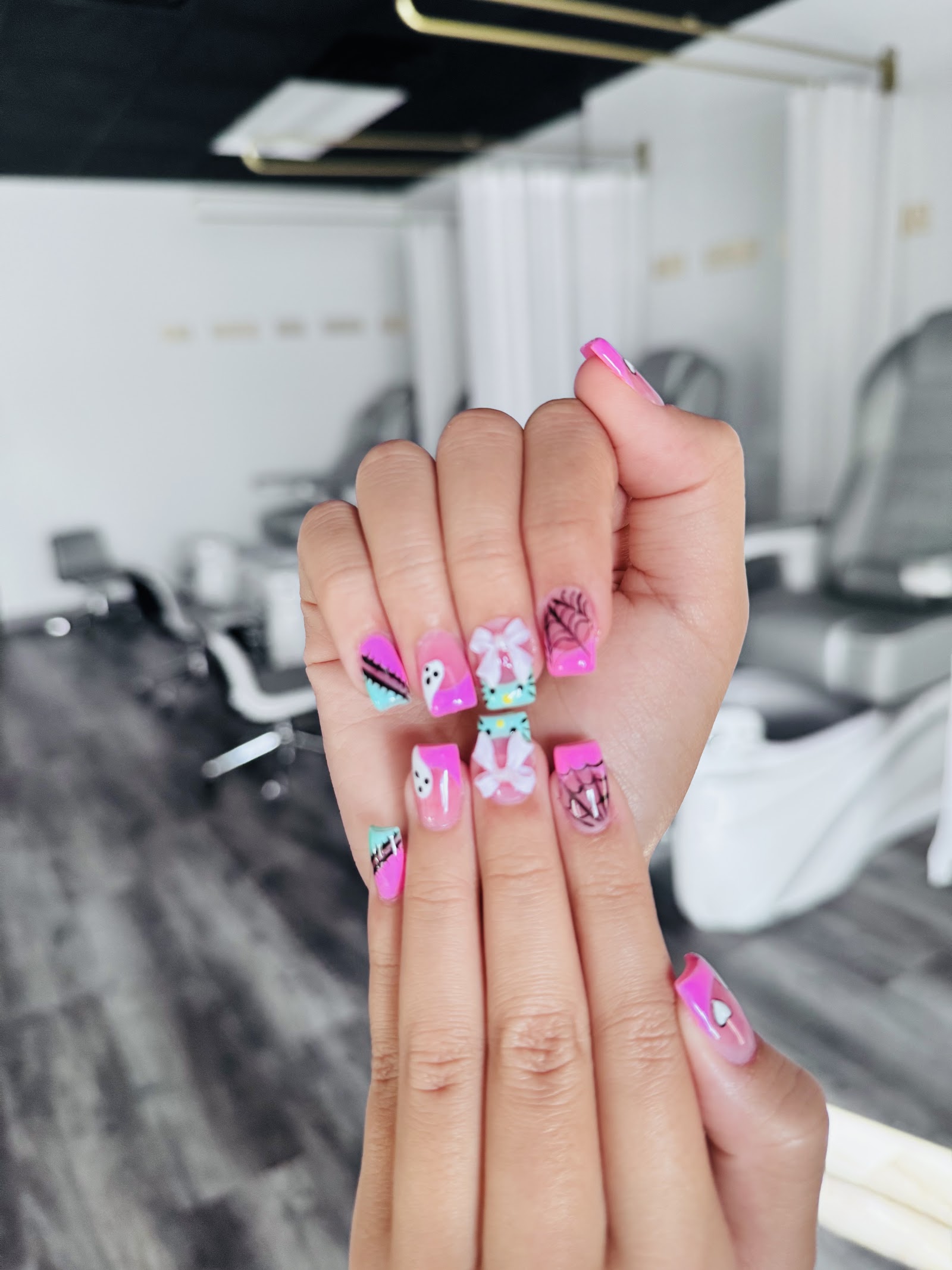 Mai Nail Salon and Spa nail photo 1